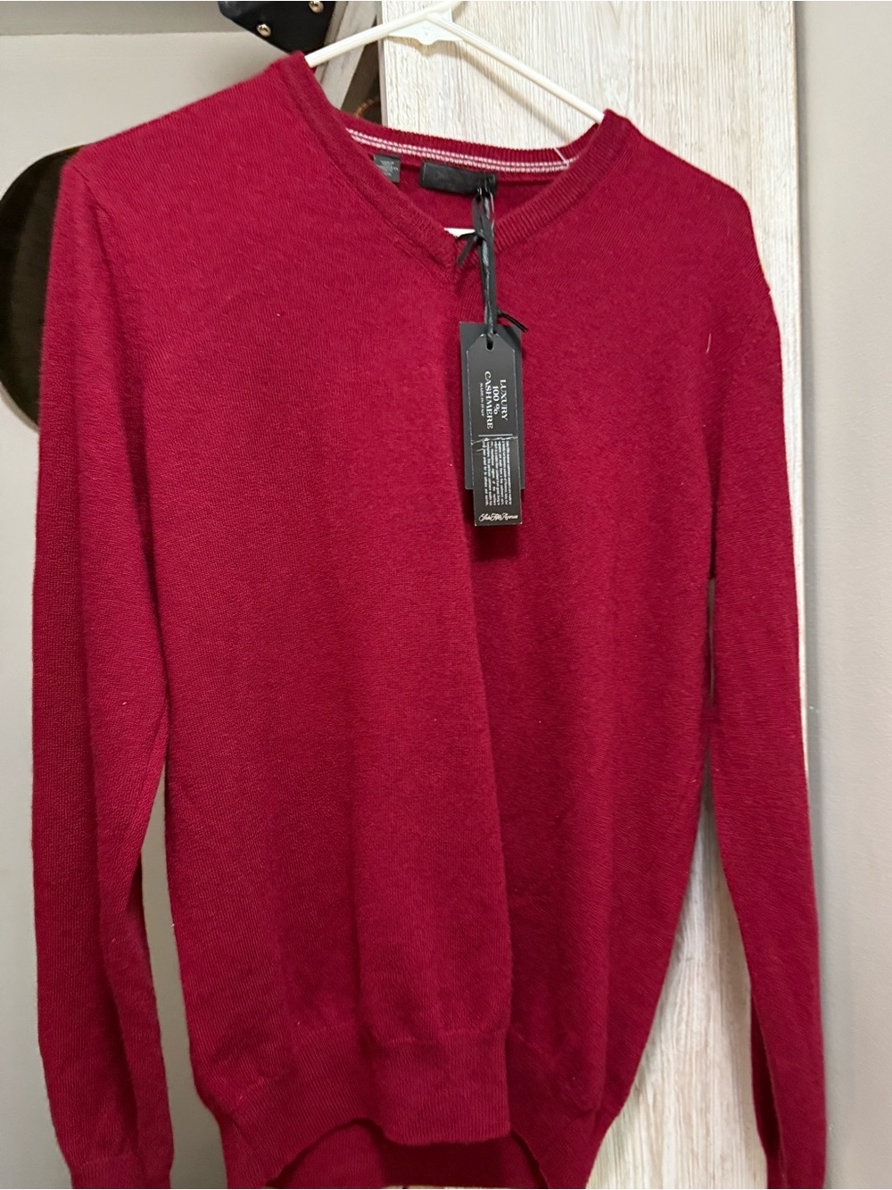 Saks Fifth Avenue Men's V-Neck Sweater in Burgundy